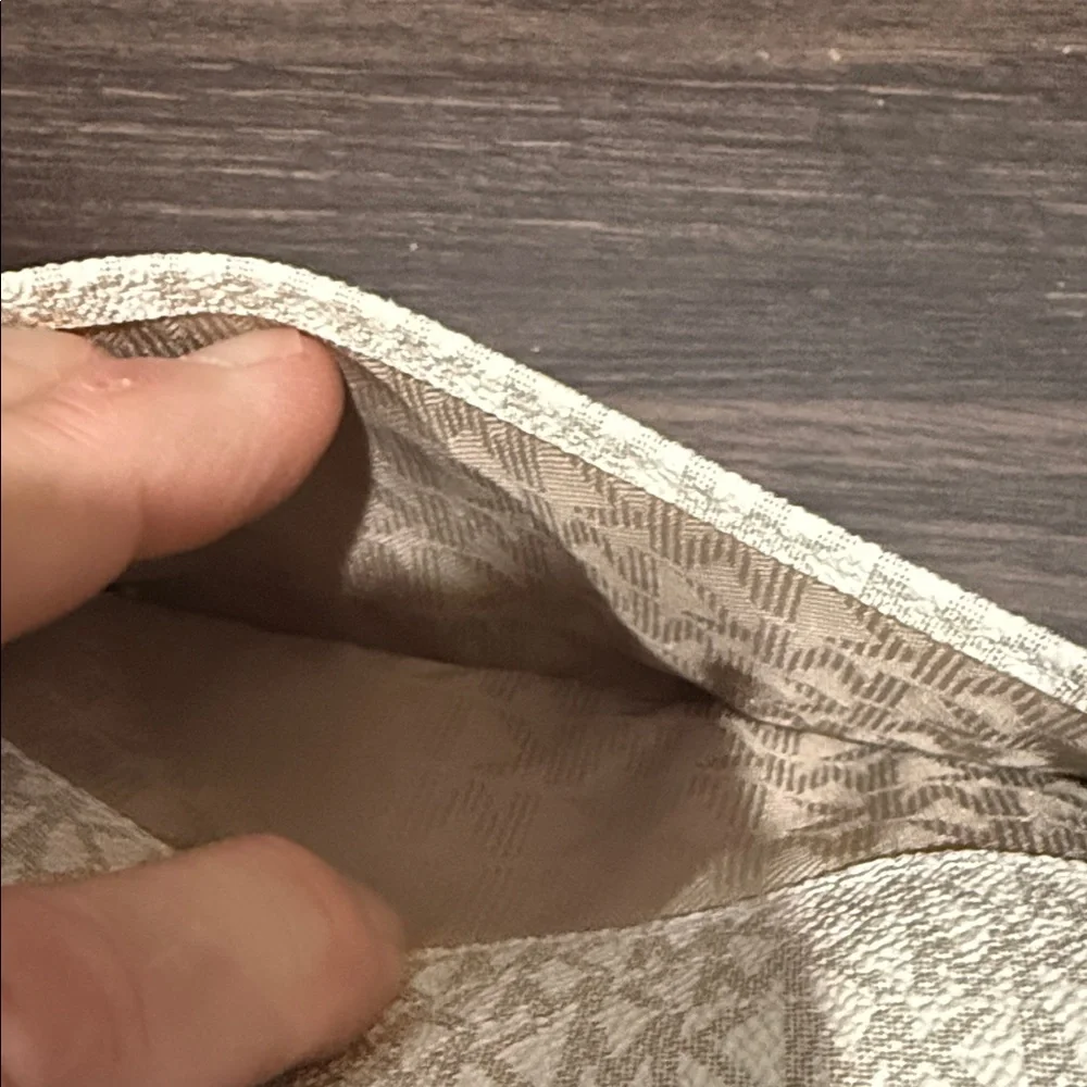 Michael Kors Beige Monogram Wallet - Picture 15 of 15